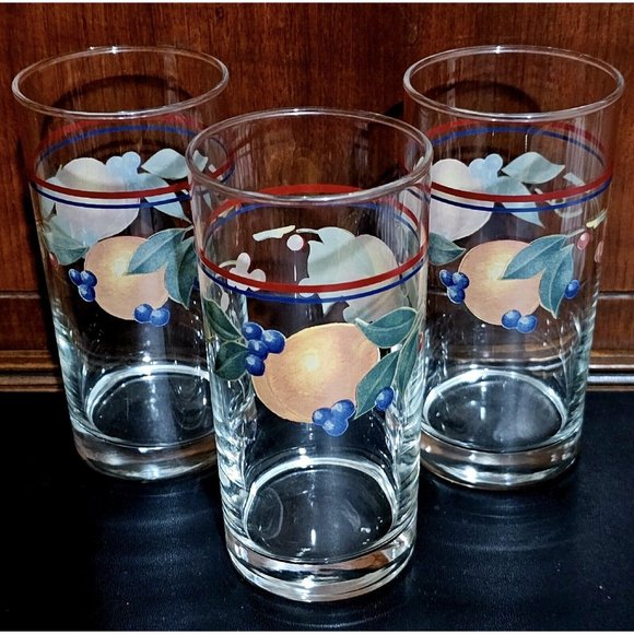 3) Corelle Abundance Drinking Glasses 14oz Tumblers Corning vintage fruit - Picture 2 of 9